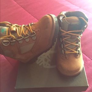 Toddler High top timberland boots